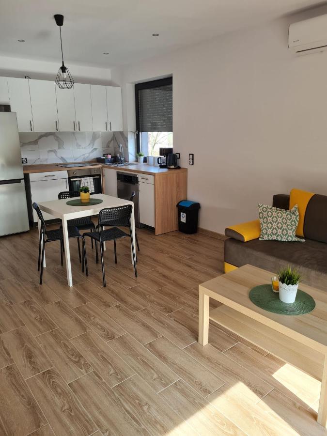 Apartamenty Josef Zbroslawice Екстериор снимка